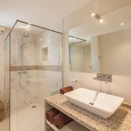 Villa Bianca 350m2, 5 Suites, Sea View Pool Porto-Vecchio (Corsica)