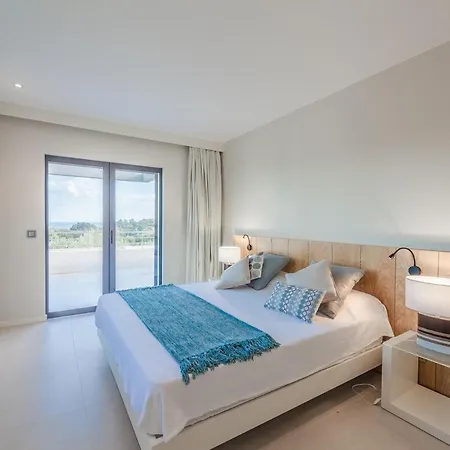 Bianca 350m2, 5 Suites, Sea View Pool Porto-Vecchio (Corsica)