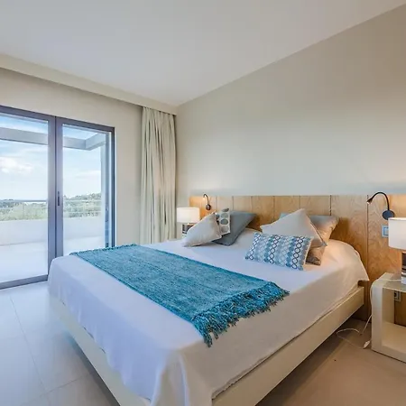 Bianca 350m2, 5 Suites, Sea View Pool Villa